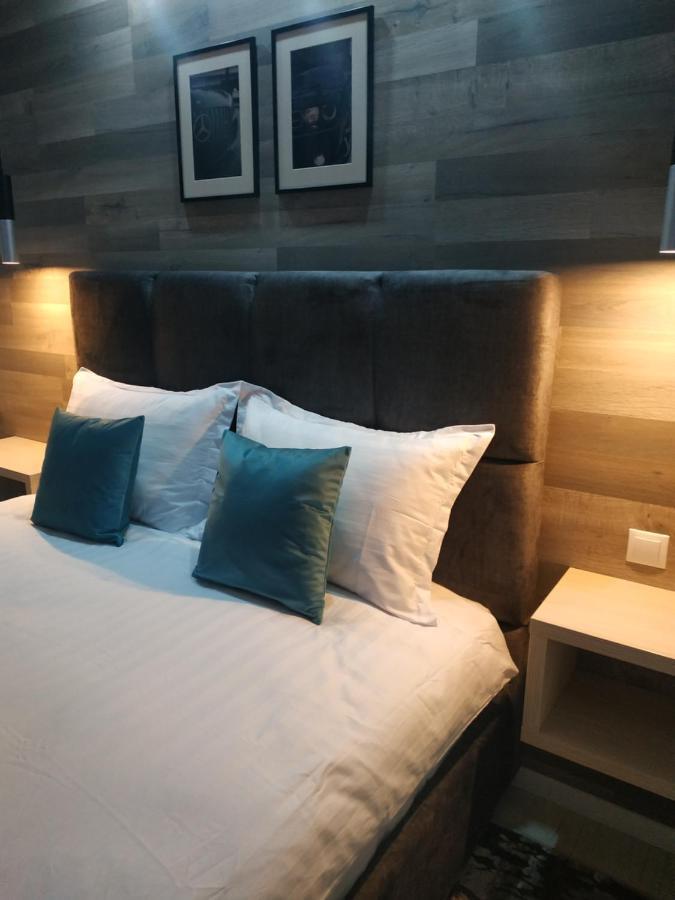 Voyage Cubic Adults Only Apartment Sibiu Ngoại thất bức ảnh