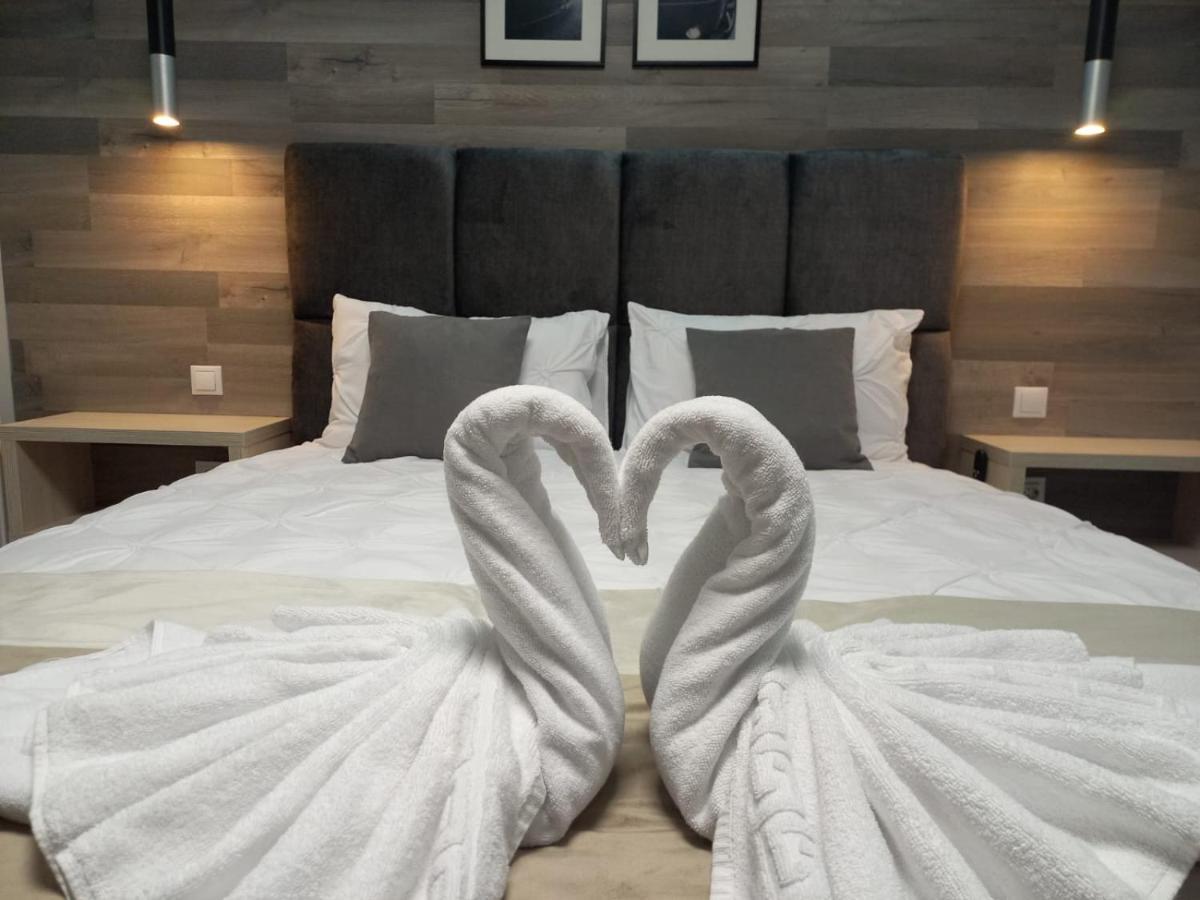 Voyage Cubic Adults Only Apartment Sibiu Ngoại thất bức ảnh