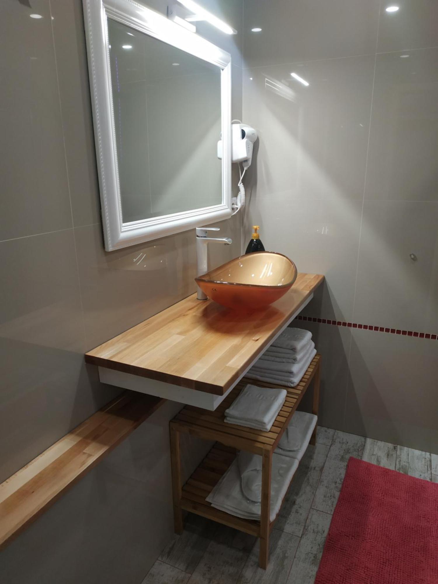 Voyage Cubic Adults Only Apartment Sibiu Ngoại thất bức ảnh